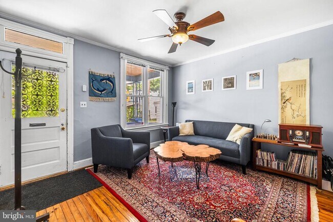 Building Photo - 801 Union Ave