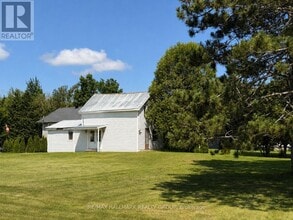 Building Photo - 256 Limoges Rd