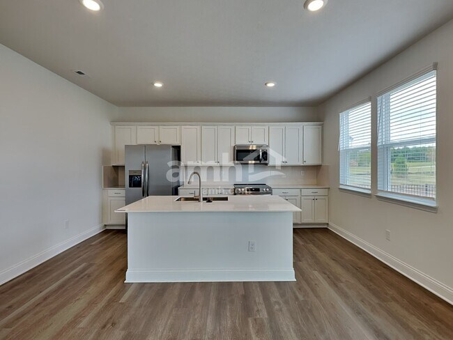 Foto del edificio - 318 Pine Hill Court