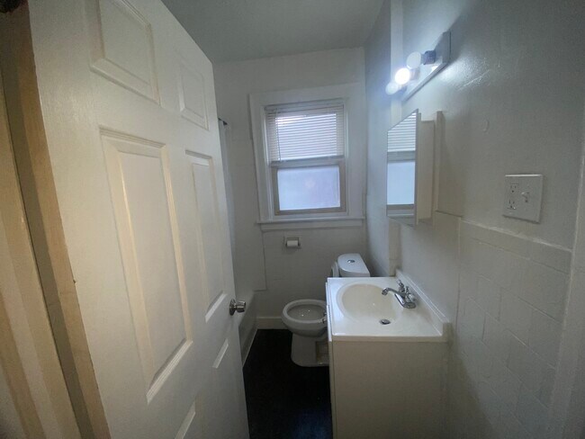 Foto del edificio - 3831 Waverly St
