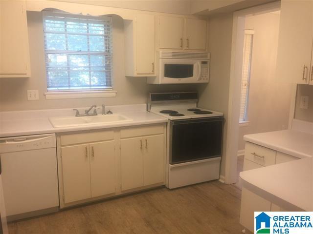 Building Photo - 2201 Montreat Cir