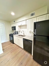 Building Photo - 1033 Adair Ave