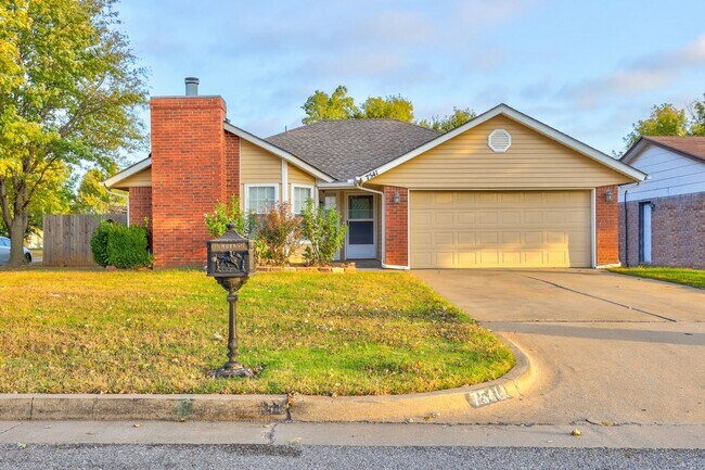 Foto del edificio - 3 Bed 2 Bath in OKC!