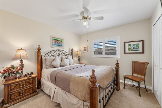 Foto del edificio - 2305 SW 19th Pl