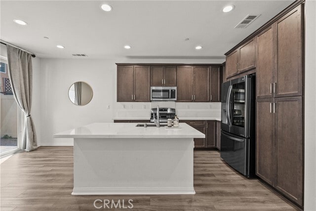Building Photo - 14610 Isla Vista Dr