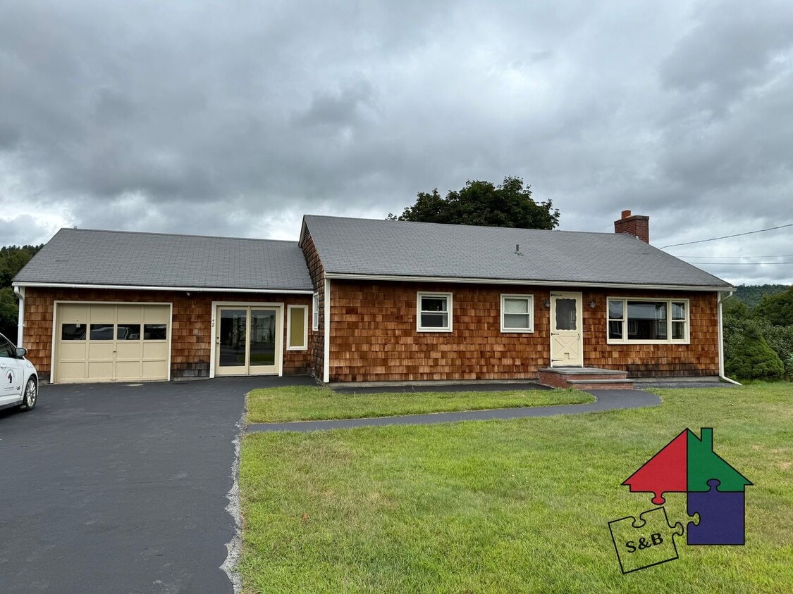 Foto principal - Stunning 2 Bedroom Home in Northfield!