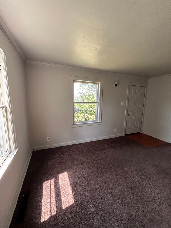 Foto del edificio - 3917 Avondale Dr