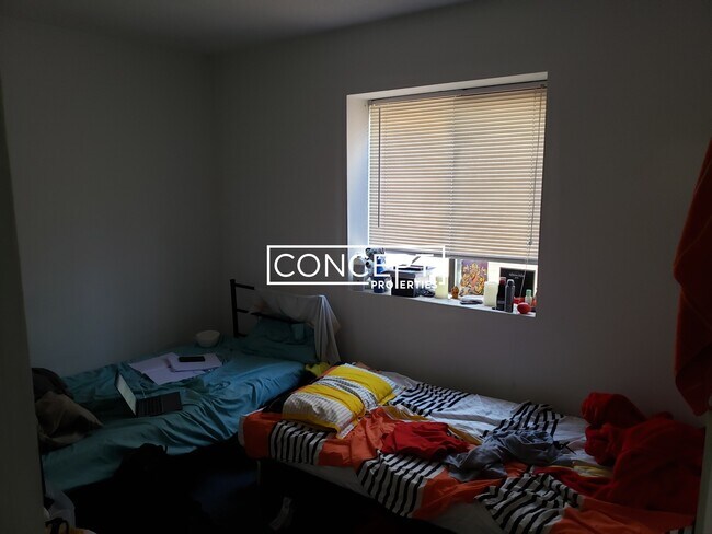 Foto del edificio - 226 Parker Hill Ave