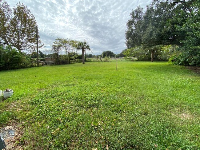 Building Photo - 103 Mayfair Cir