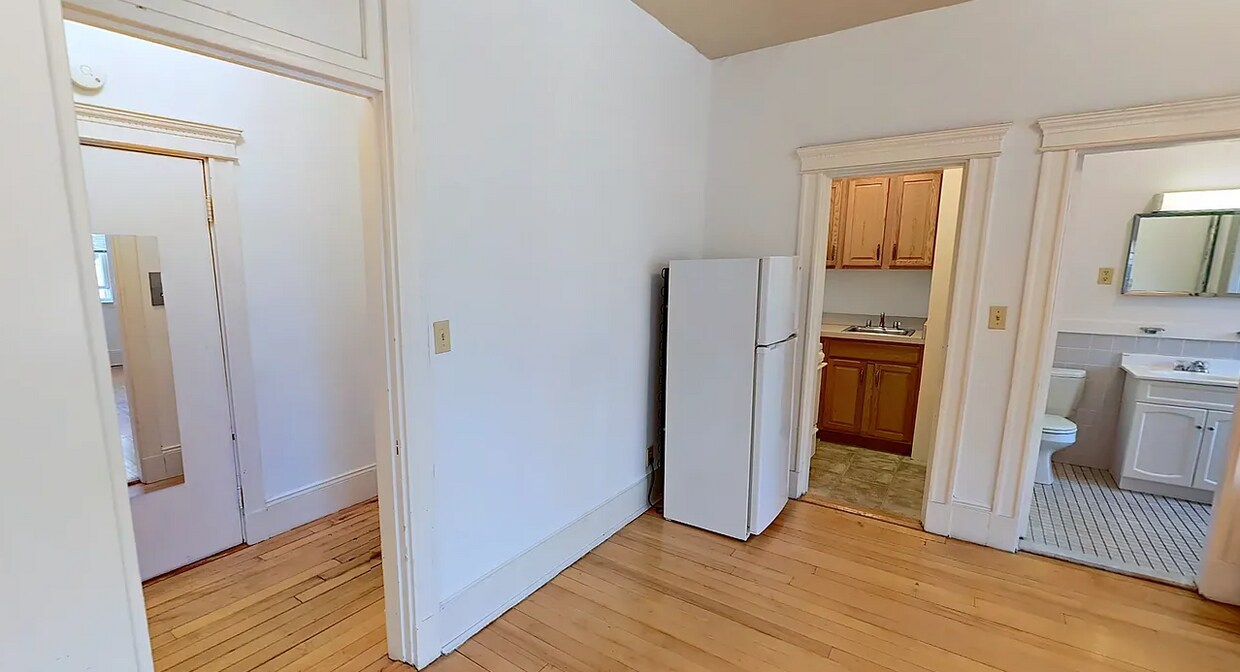 *Pictures are representative samples of the advertised unit. In some cases, the actual units you tou - 73 Westland Ave