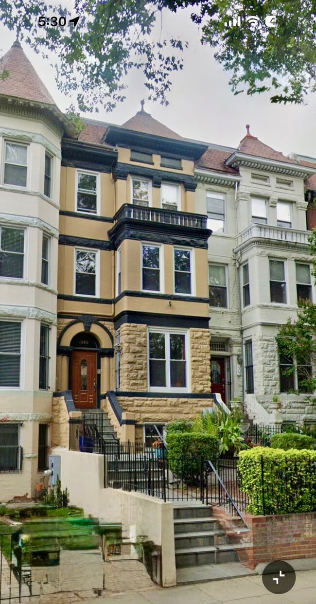 Building Photo - 1305 Euclid St NW
