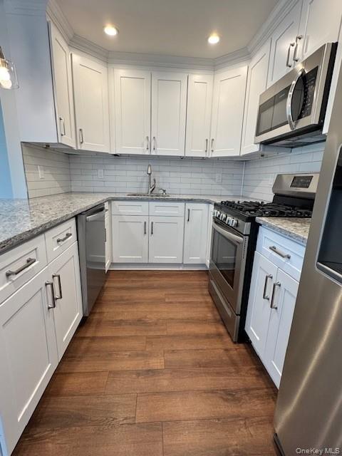 Foto del edificio - 404 Sara Cir