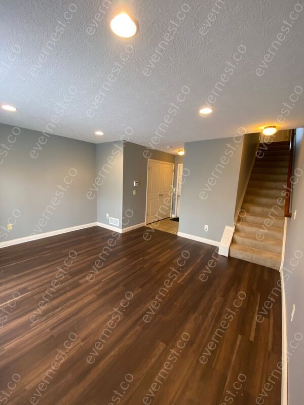Building Photo - 2863 Acarie Dr