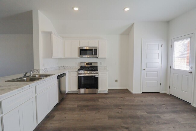 Foto del edificio - 3 Bed | 2 Bath in Coweta!