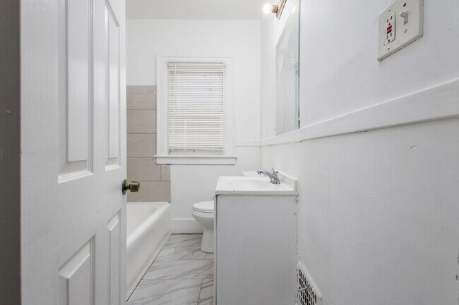 Foto del edificio - 19572 Alcoy Ave