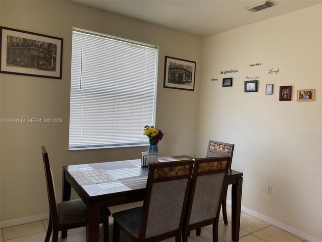 Foto del edificio - 10870 SW 243rd Ln