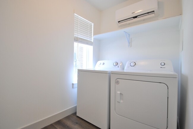 Foto del edificio - 667 S 400 E