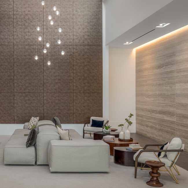 Building Photo - 222 E Jefferson St