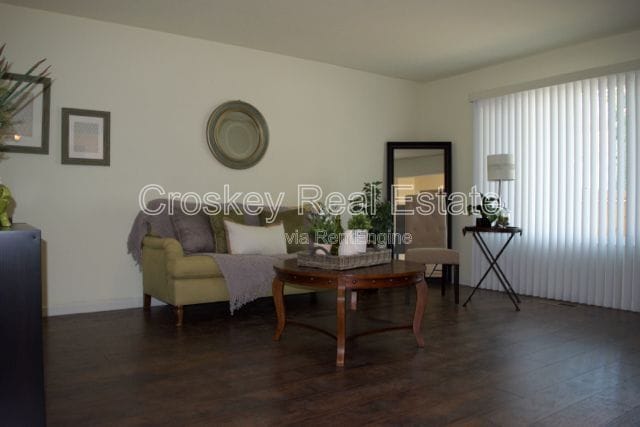 Building Photo - 1132 Adobe Pl