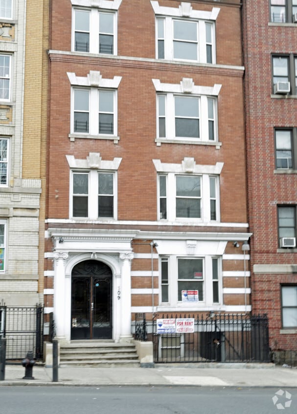 Building Photo - 309 Bedford Park Blvd