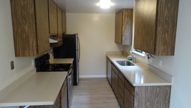 Foto del edificio - Top Floor One Bedroom