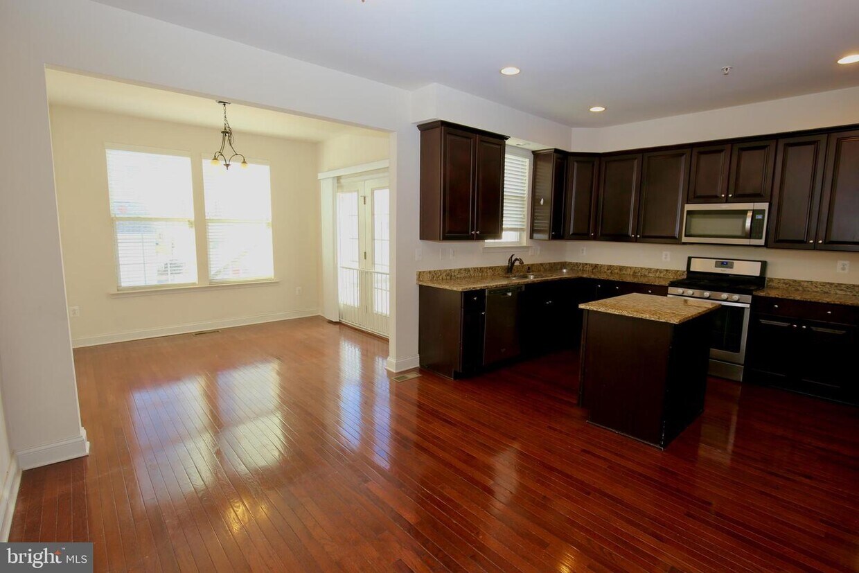 Foto principal - 23008 Meadow Mist Rd