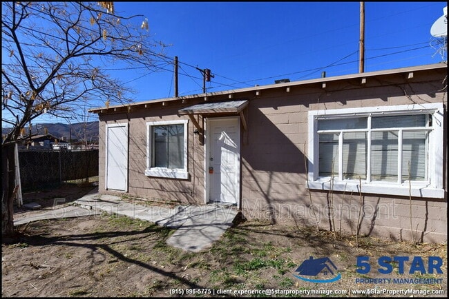Building Photo - 3519 Douglas Ave