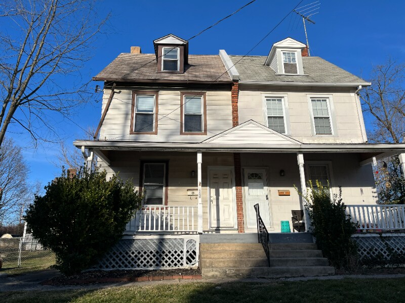 605 Poquessing Ave, Philadelphia, PA 19116 House Rental in