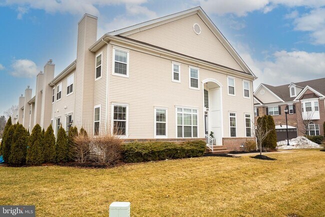 Foto del edificio - 1802 Yearling Ct