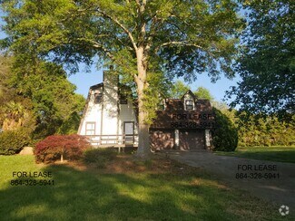 Building Photo - 4704 Great Oaks Dr