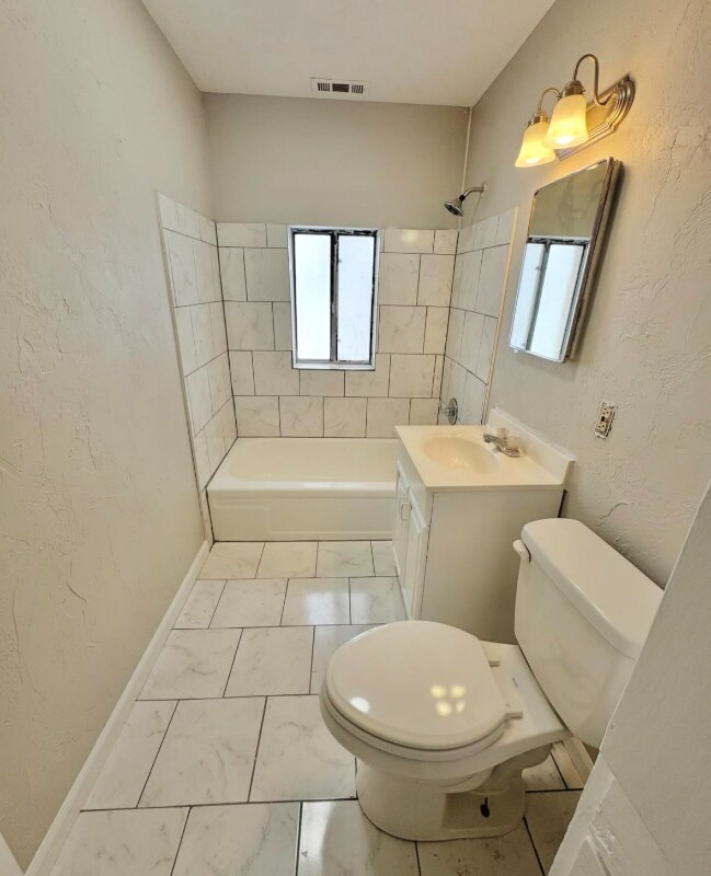 Foto del edificio - 404 N Walnut St