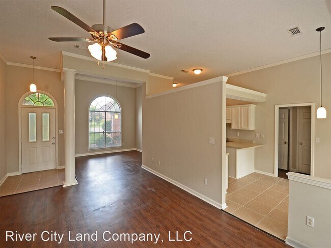 Building Photo - 4 br, 2 bath House - 7611 Parkmont