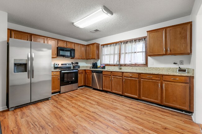 Foto del edificio - 5018 Bell Dr SE