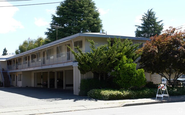 Foto del edificio - 540 University Dr