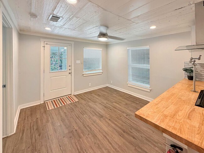 Foto del edificio - 431 N Gravel St