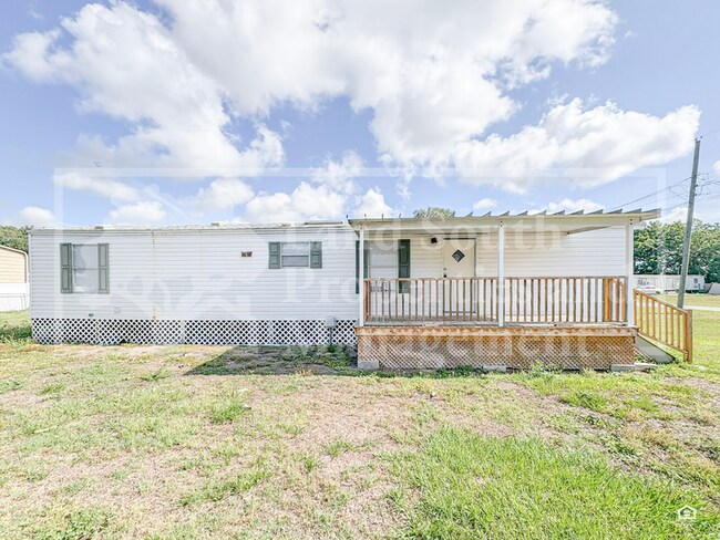Foto del edificio - 1155 Meadow Lawn Street
