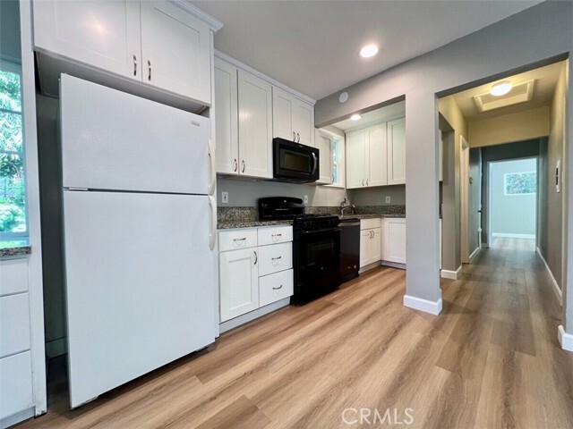 Building Photo - 835 E Howard St