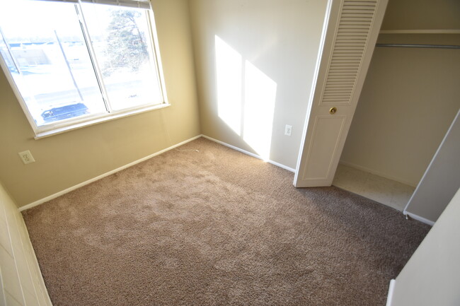 Bedroom - Pin Oak Manor Apartments