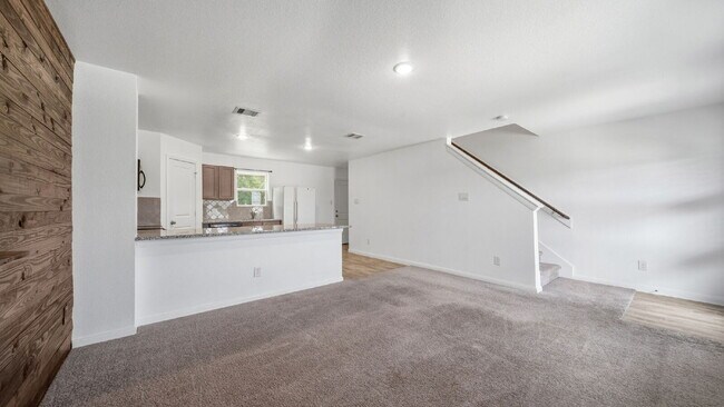 Foto del edificio - Welcome home to this charming 2-bedroom, 1-bath home in the growing Marie Village community of Co...