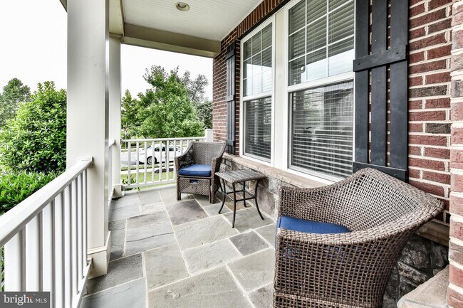 Building Photo - 23316 Minerva Dr