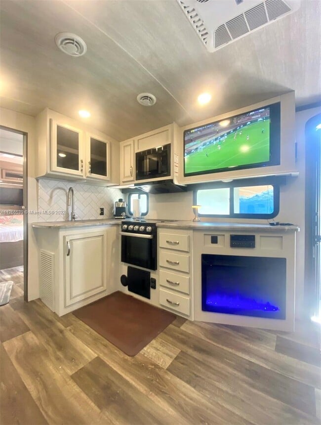 526 NW 7th St, Dania Beach, FL 33004 House Rental in Dania Beach, FL