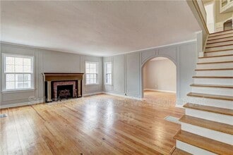 Building Photo - 908 NW 37th St