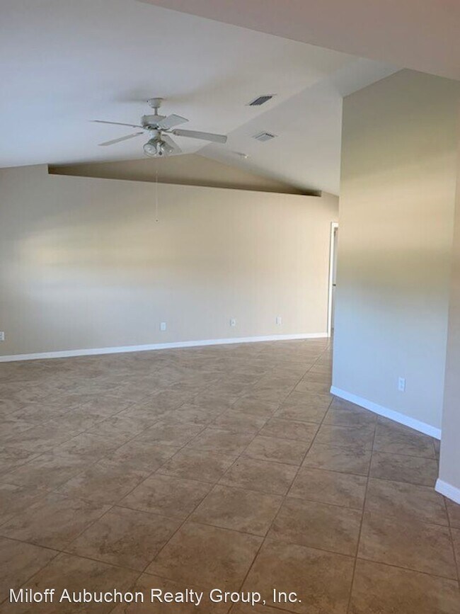 Foto del edificio - 3 br, 2 bath House - 246 SW 26th St