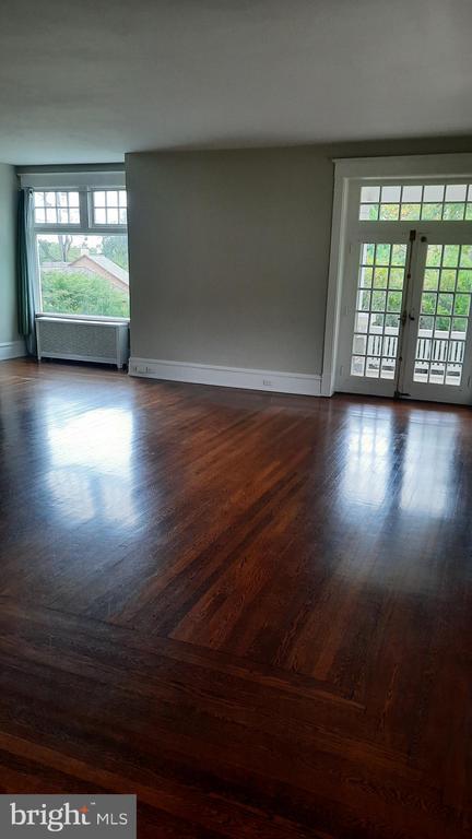 Foto del edificio - 2315 Magnolia Dr
