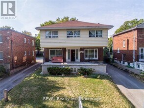Building Photo - 5459 Ontario Ave