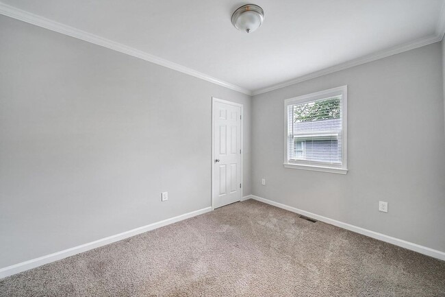 Foto del edificio - 247 Salem St SW