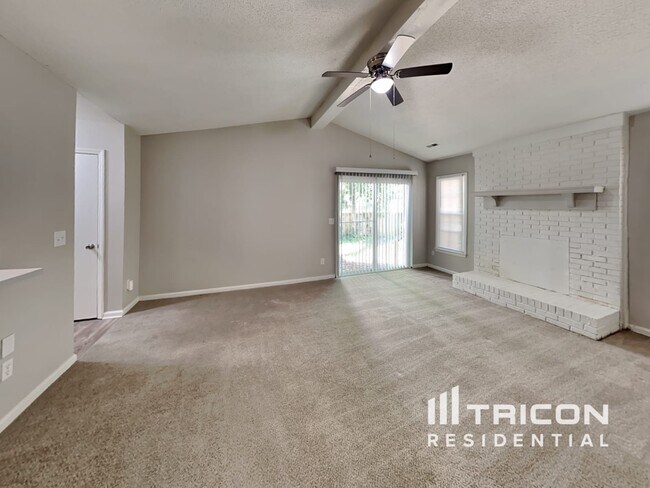 Building Photo - 5207 Walnut Grove Lane Charlotte NC
