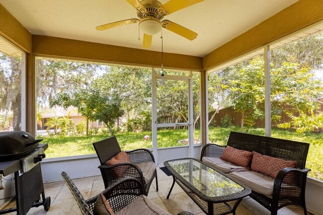 Building Photo - 4501 Treasure Cay Rd