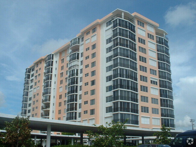 View from the southeast - Seagate Towers Condominiums