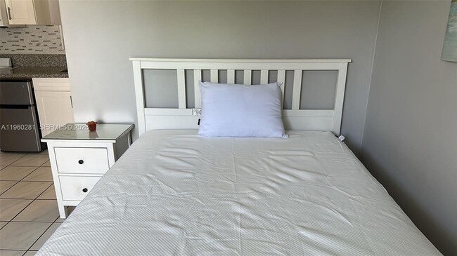 Building Photo - 90 Isle of Venice Dr